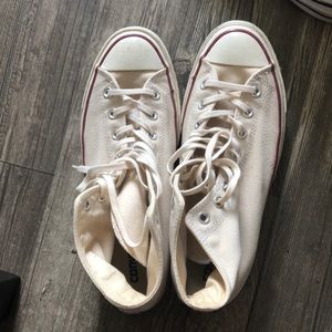 Converse sneakers - excellent condition, worn less than 10 times